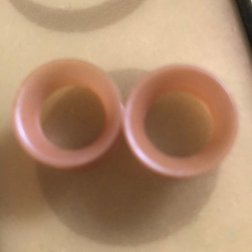 7/16” Kaos Lavender Silicone Tunnels